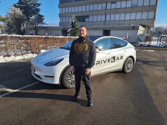 DriveLab Fahrschule Zürich - Motorrad Grundkurs, Intensivkurs, Fahrstunden, VKU