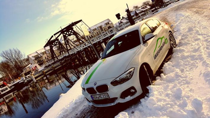 Abgefahren - Fahrschule Ryckside