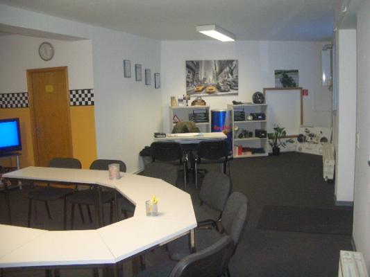 Academy Fahrschule Am Centrum