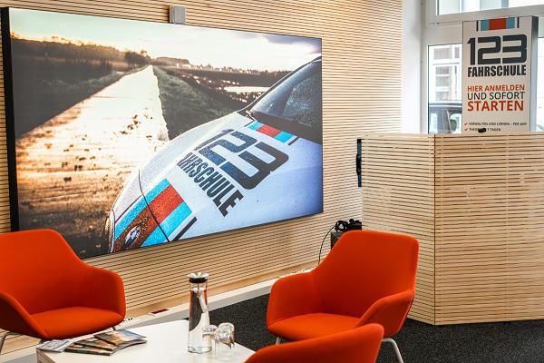 123 FAHRSCHULE Düsseldorf-Zentrum - ehem. Fahrer-Werk