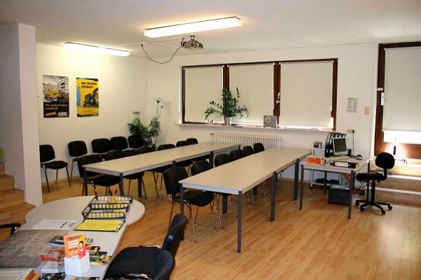 ACADEMY Fahrschule Fiek-Wegner-AVS GmbH & Co. OHG