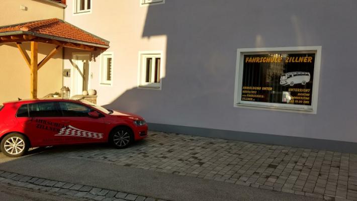 Fahrschule Maximilian Zillner