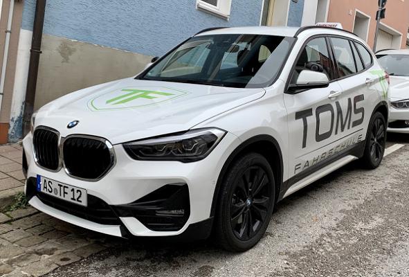 Toms Fahrschule