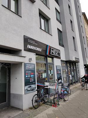 6834343289e42