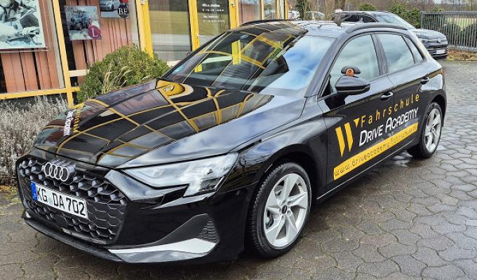 Fahrschule Drive Academy. inh.Walter Hartfelder