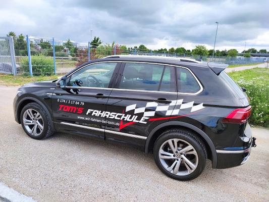 Tom's Fahrschule