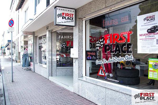 Fahrschule First Place