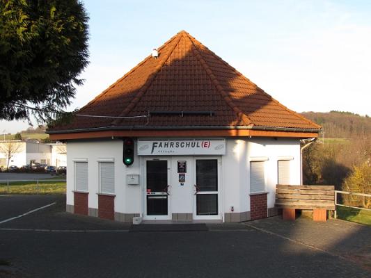 Fahrschule - friends