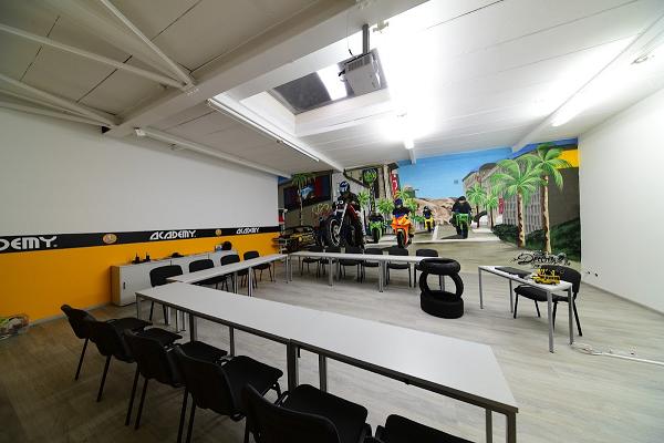 ACADEMY Fahrschule Hacker GmbH