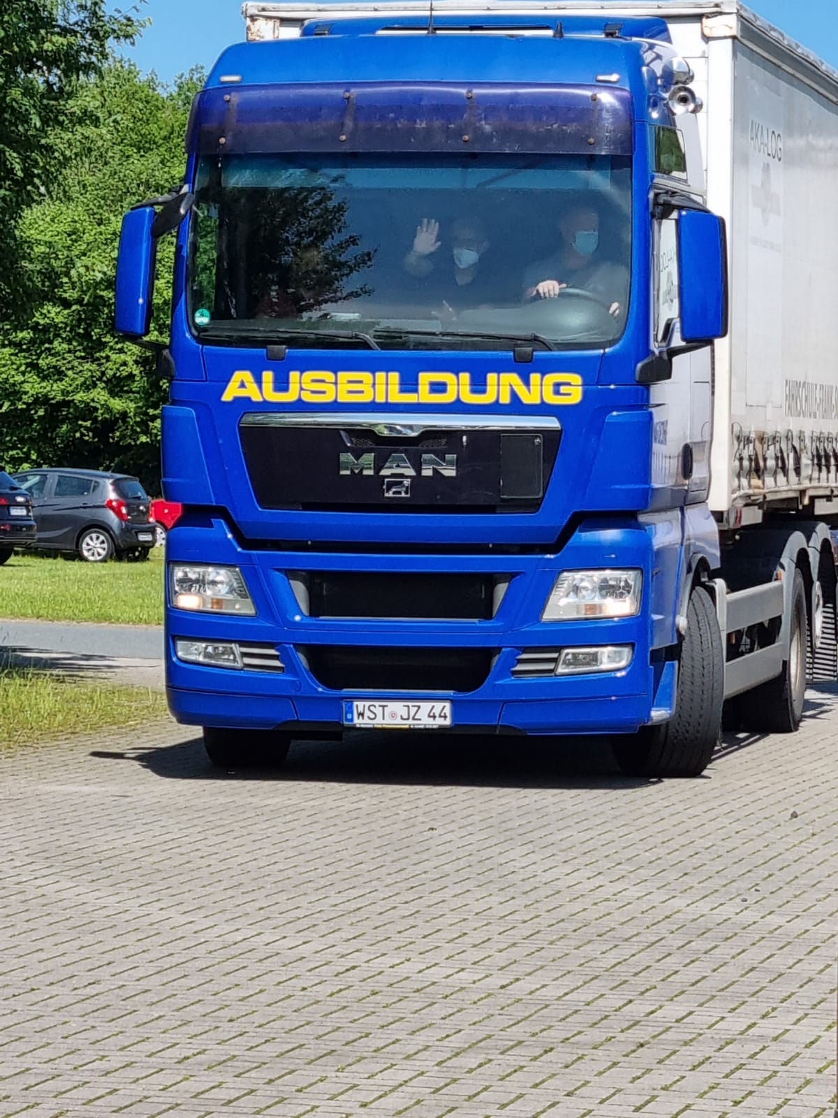 6834691d67f13