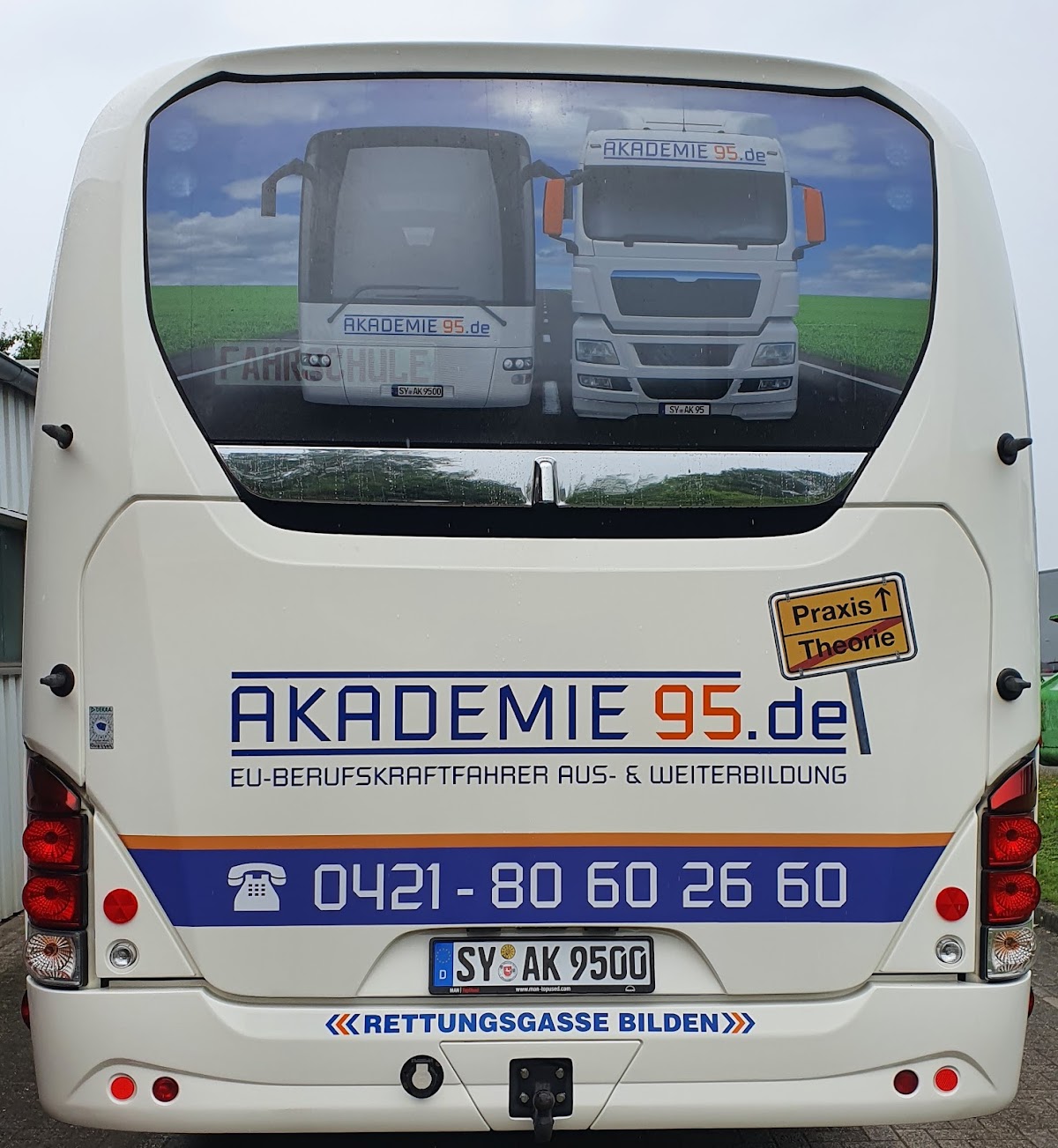 68346c5b2f4d1