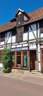 Fahrschule Dyrk Naußed