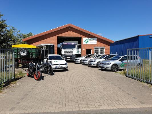 Fahrschule Hibbing Fahrzeughalle in Honerdingen