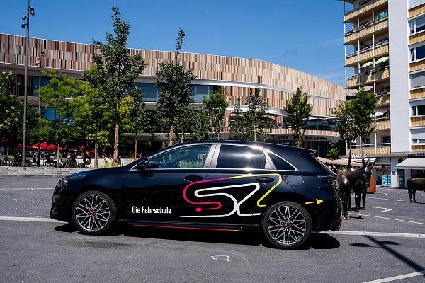 Fahrschule Schaltzentrale