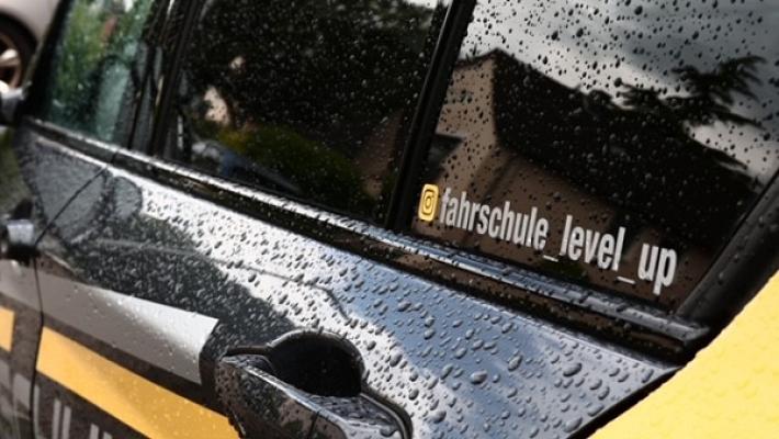 Fahrschule Level Up GmbH
