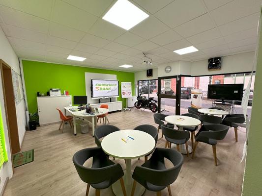 Fahrschule Bank