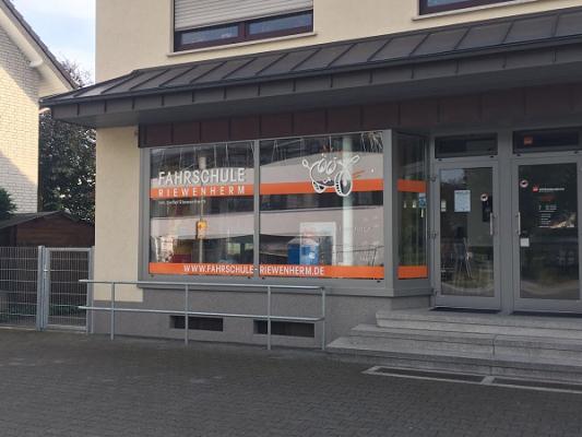 Fahrschule Riewenherm Schloß Holte
