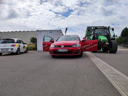 Manys Fahrschule UG (haftungsbeschränkt)