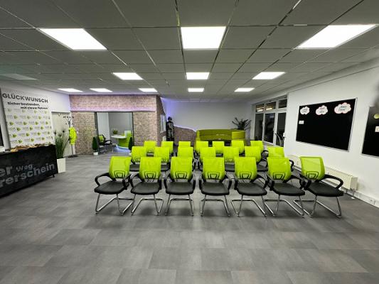 clever fahren GmbH INTENSIV- & FEREINFAHRSCULE