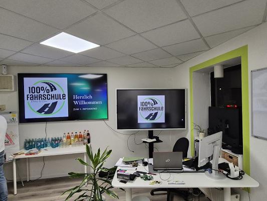 100% Fahrschule GmbH