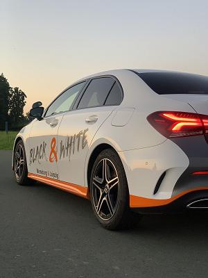 Clubfahrschule Black & White