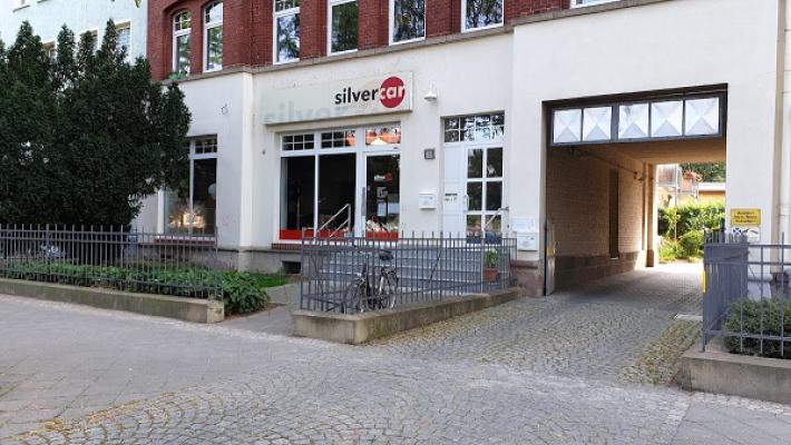 Fahrschule Silvercar