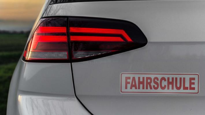 Fahrschule "Die 2" Andy Demske