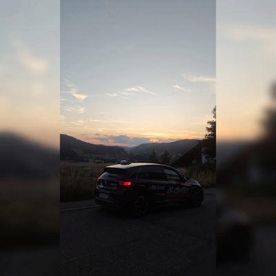 68343df83a33f