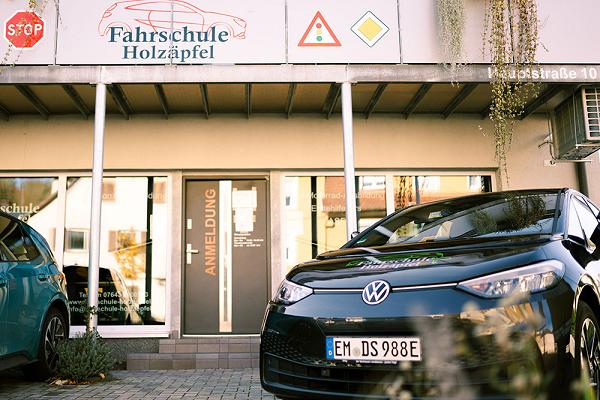 Fahrschule Holzäpfel